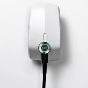 EVBox-Elvi-Wallbox-Ladekabel-weiß