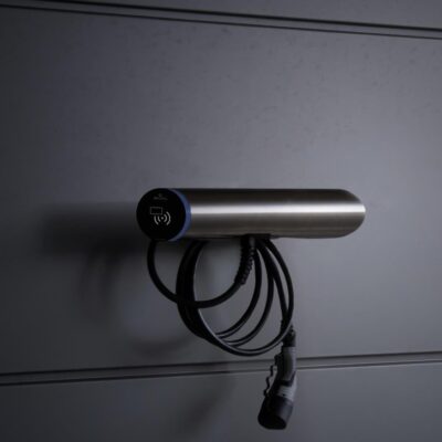 Alternative view of Hesotec Wallbox eBox wr30-L Smart 22kW <br><small>inkl. 4m Ladekabel - RFID | LAN+WLAN | MID</small>