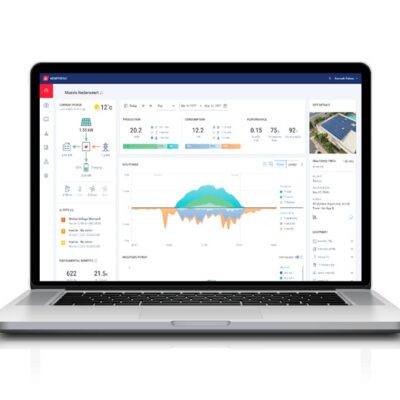 SolarEdge-Portal-Laptop