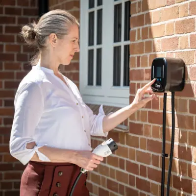 Ohme Home Pro MID 11 kW Wallbox mit integriertem MID-Energiezähler