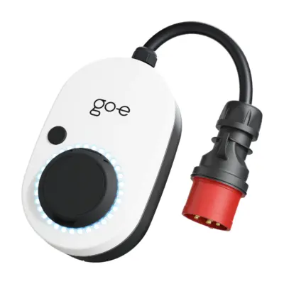go-e Charger Gemini flex 22 kW, Schrägansicht