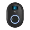 Vestel EVC04 Wallbox 22 kW mit 4,3-Zoll-Display, RFID-Feld und Typ-2-Steckdose von vorn, LED-Ring blau